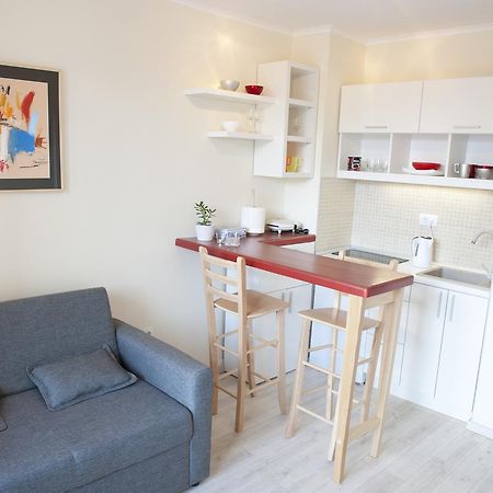 Atelje Apartment Belgrado Buitenkant foto